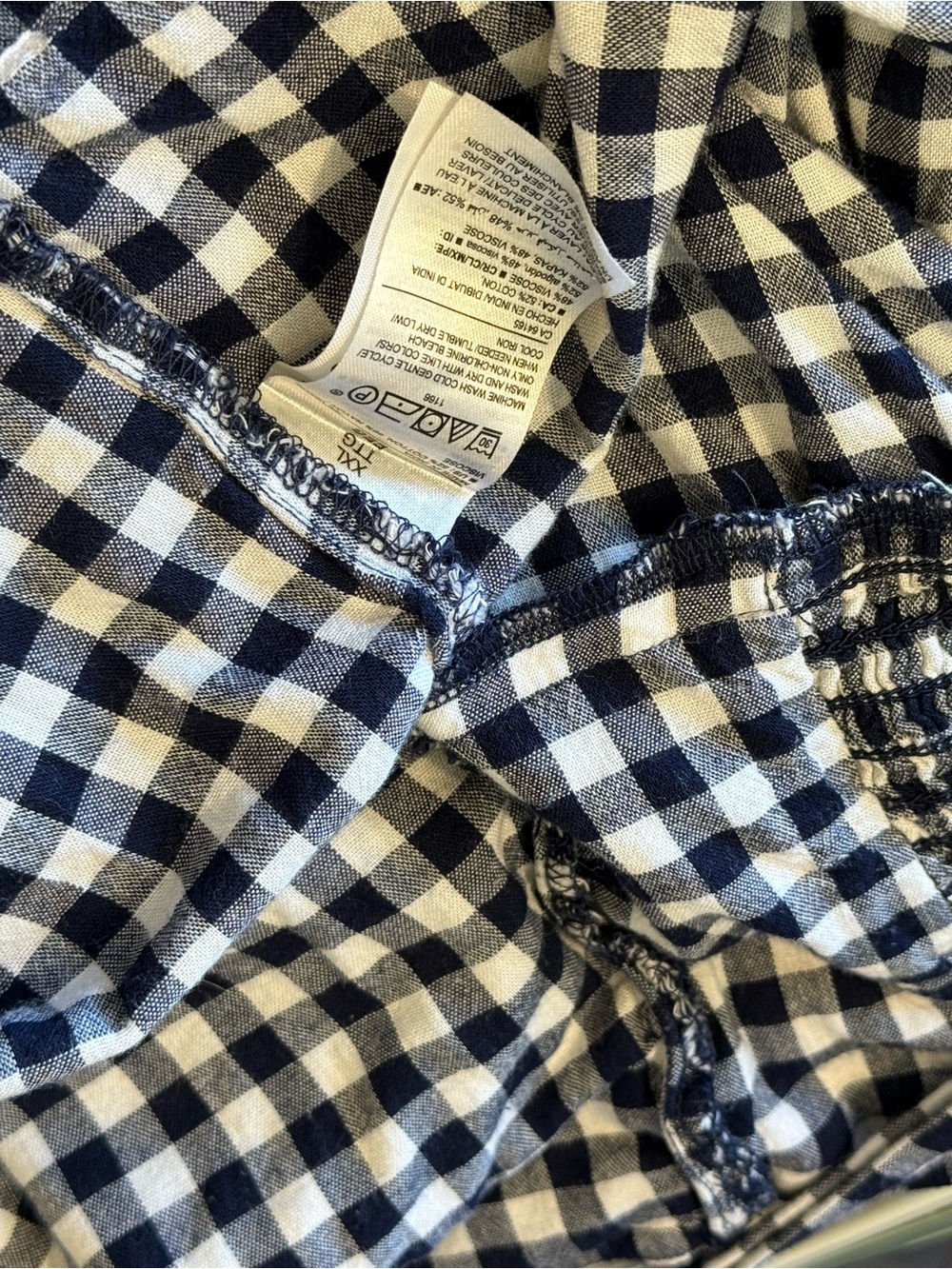 Old Navy Black and White Gingham Cold-Shoulder Camisole - Picture 5 of 5